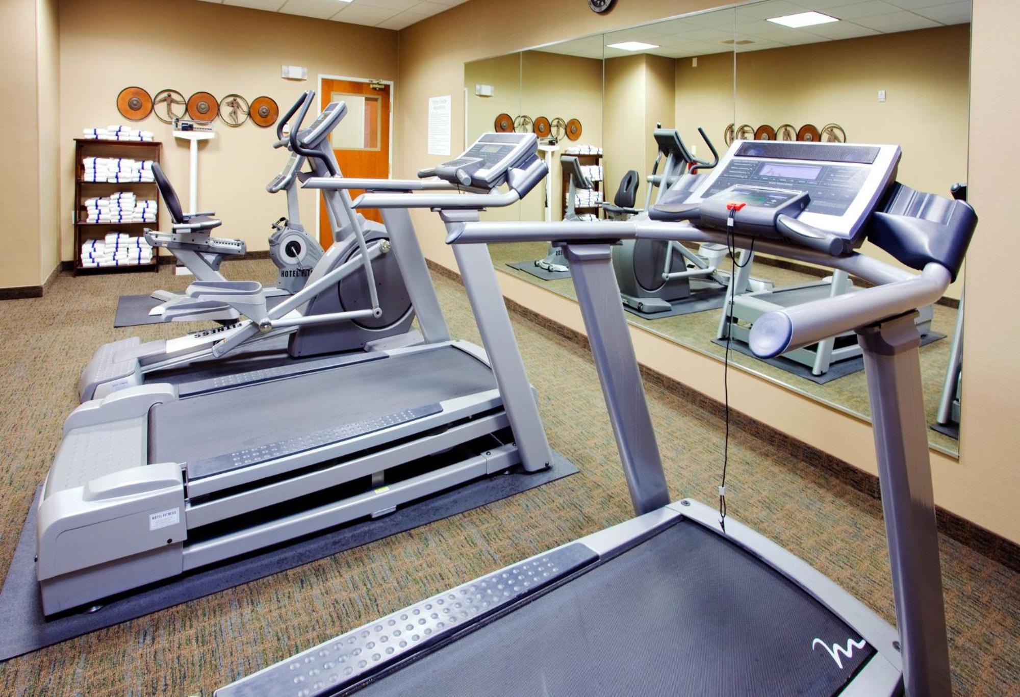 Holiday Inn Express Hotel & Suites Mount Airy By Ihg Extérieur photo