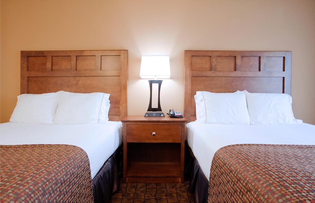 Holiday Inn Express Hotel & Suites Mount Airy By Ihg Chambre photo